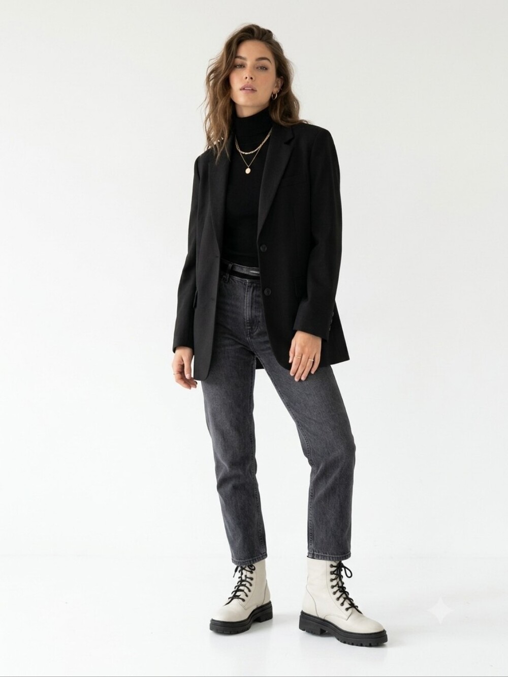 L'INTERVALLE White Leather Lace-Up Platform Combat Boots with Black Sole